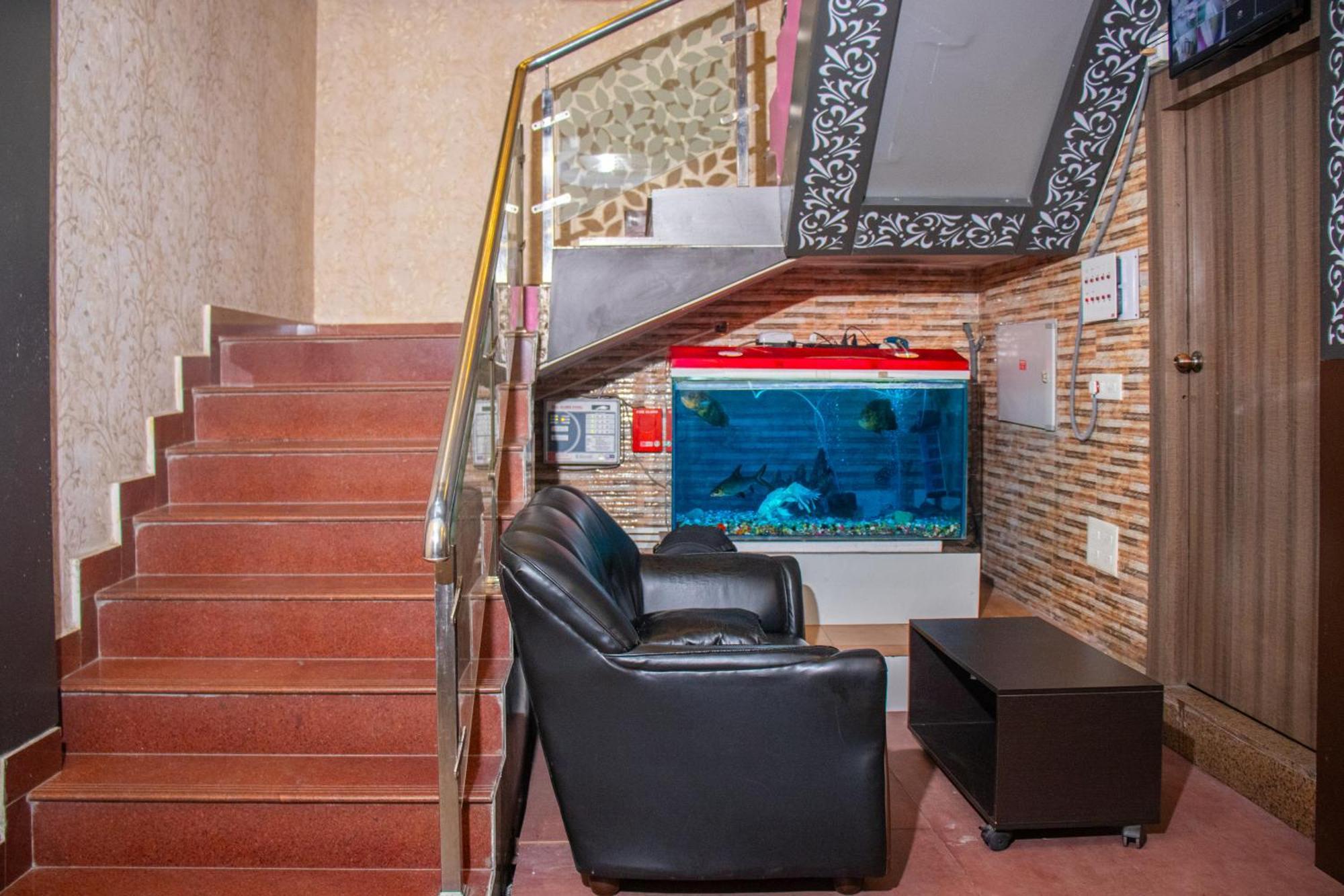 Babul Hotel Kolkata Exterior photo